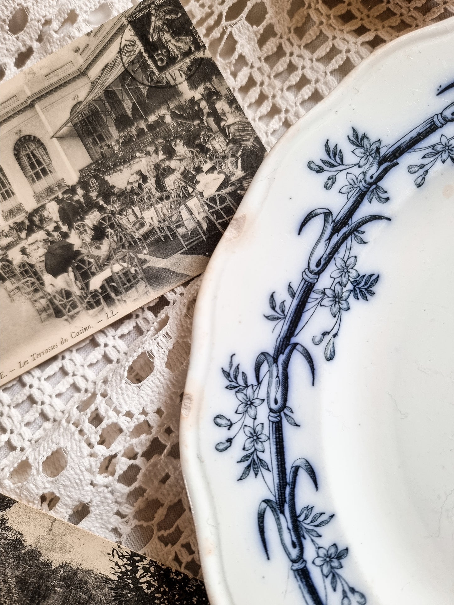ASSIETTES PLATES BWM&CO