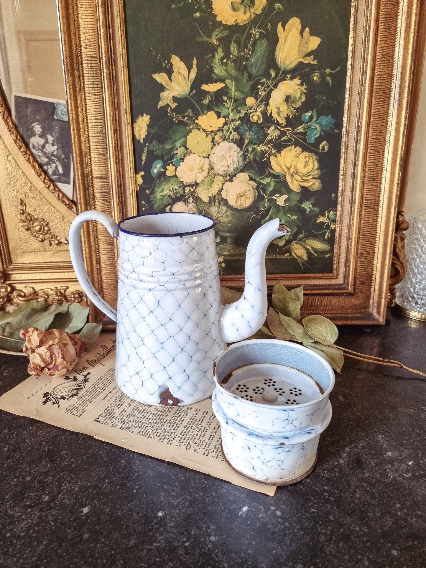 GRANDE CAFETIÈRE ÉMAILLÉE