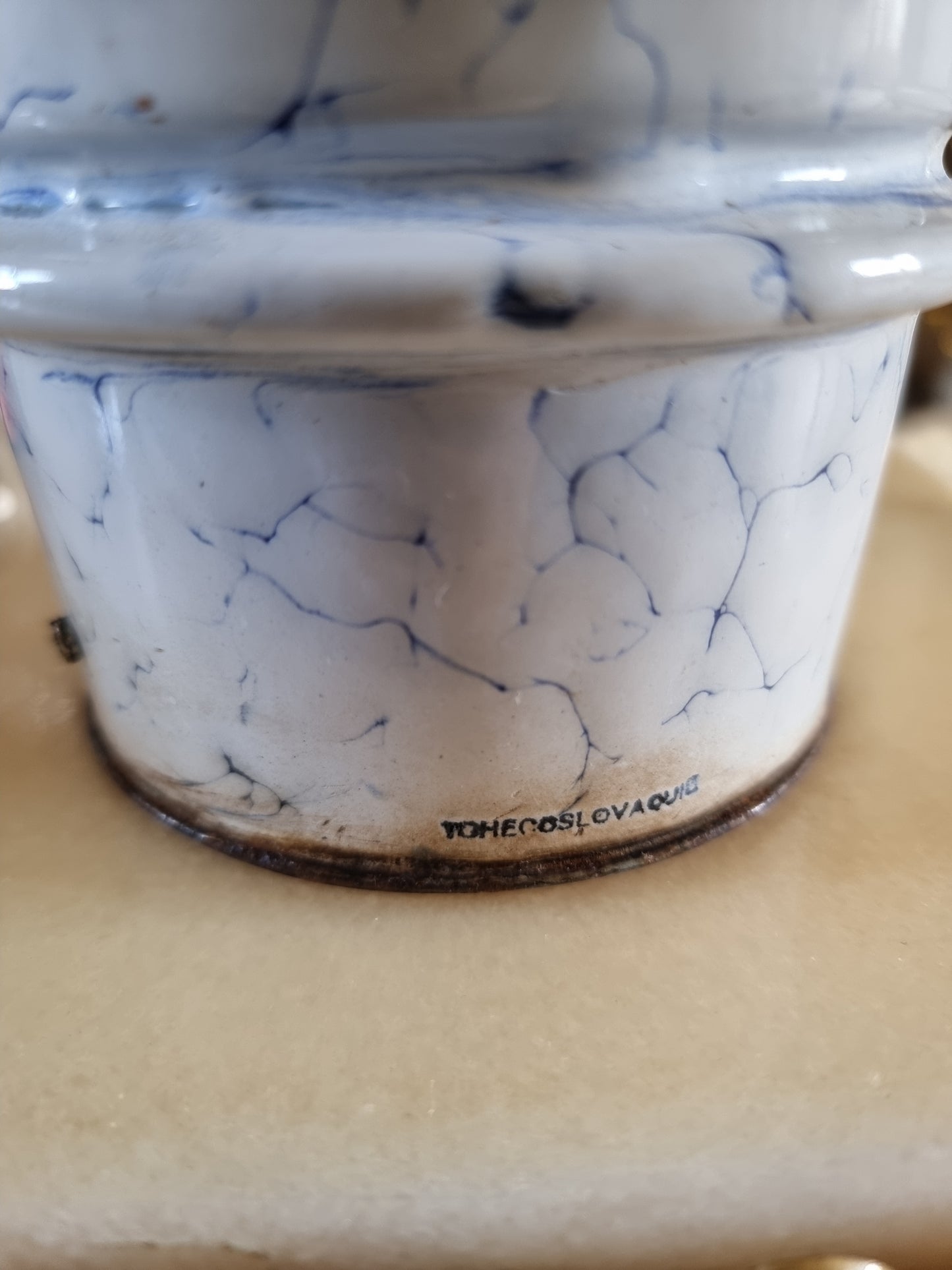 GRANDE CAFETIÈRE ÉMAILLÉE