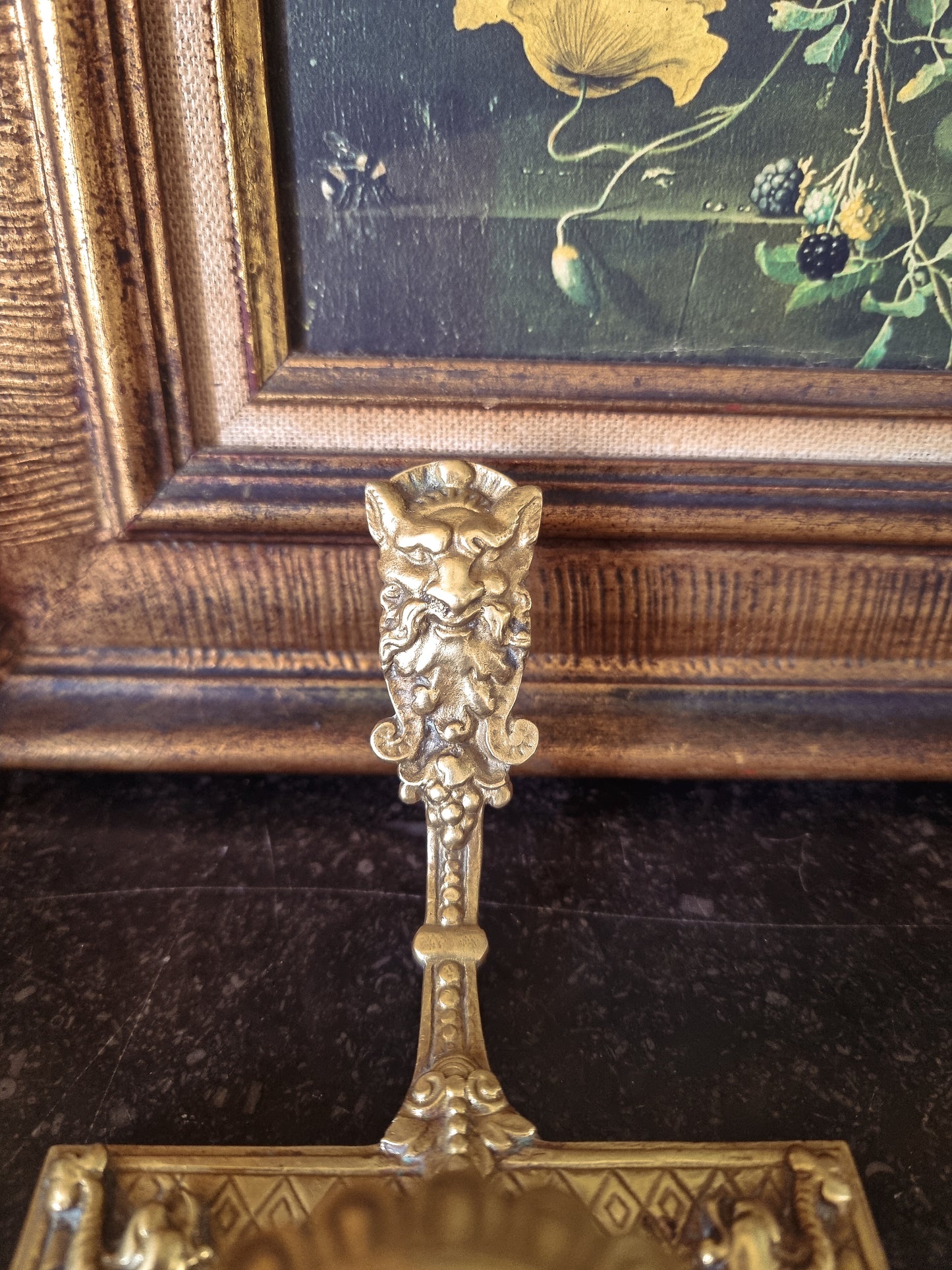 BOUGEOIR EN BRONZE