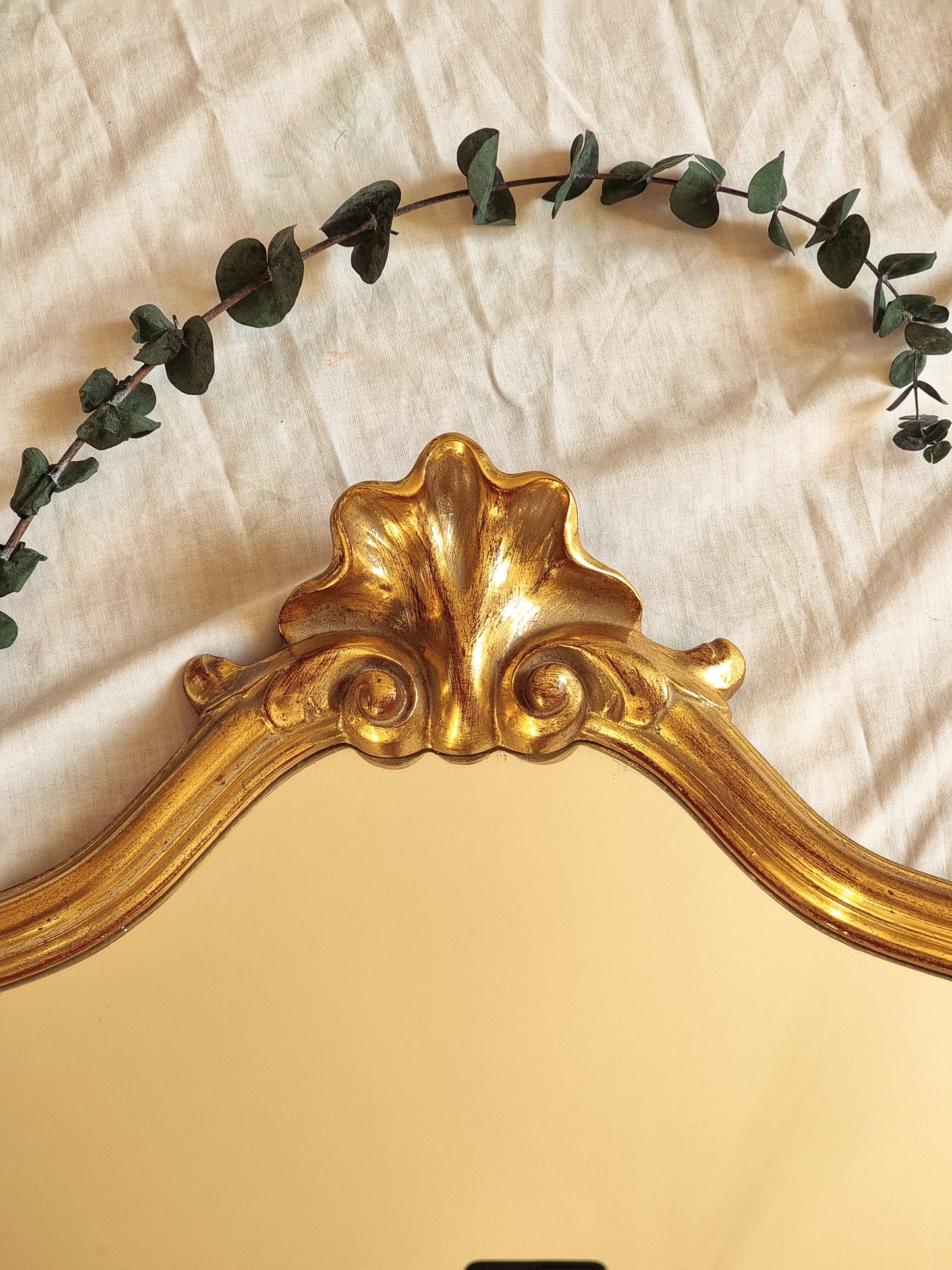 LE LOUIS XV - GRAND MIROIR DORÉ