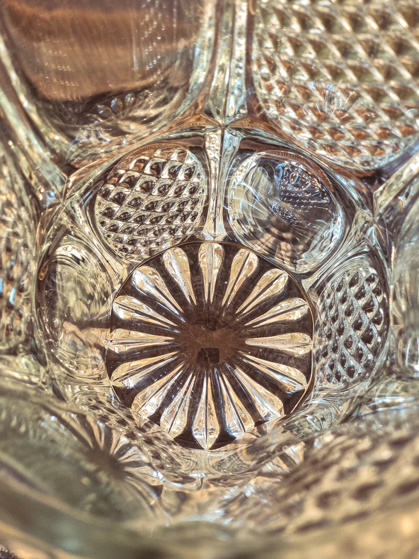 VASE EN CRISRAL ÖBERGLAS
