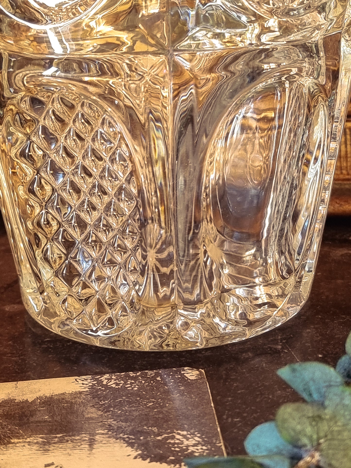 VASE EN CRISRAL ÖBERGLAS