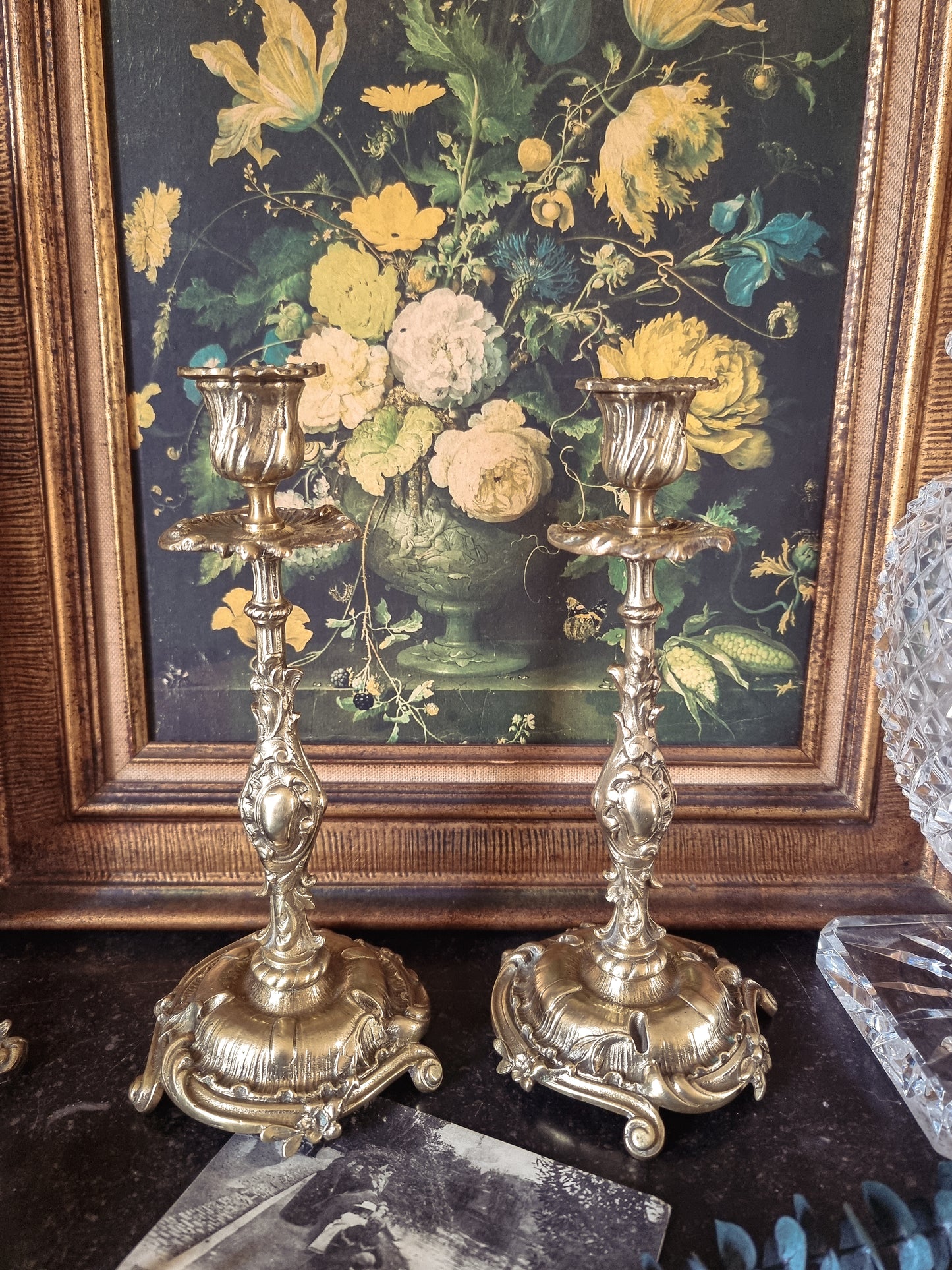 Paire de bougeoirs en bronze