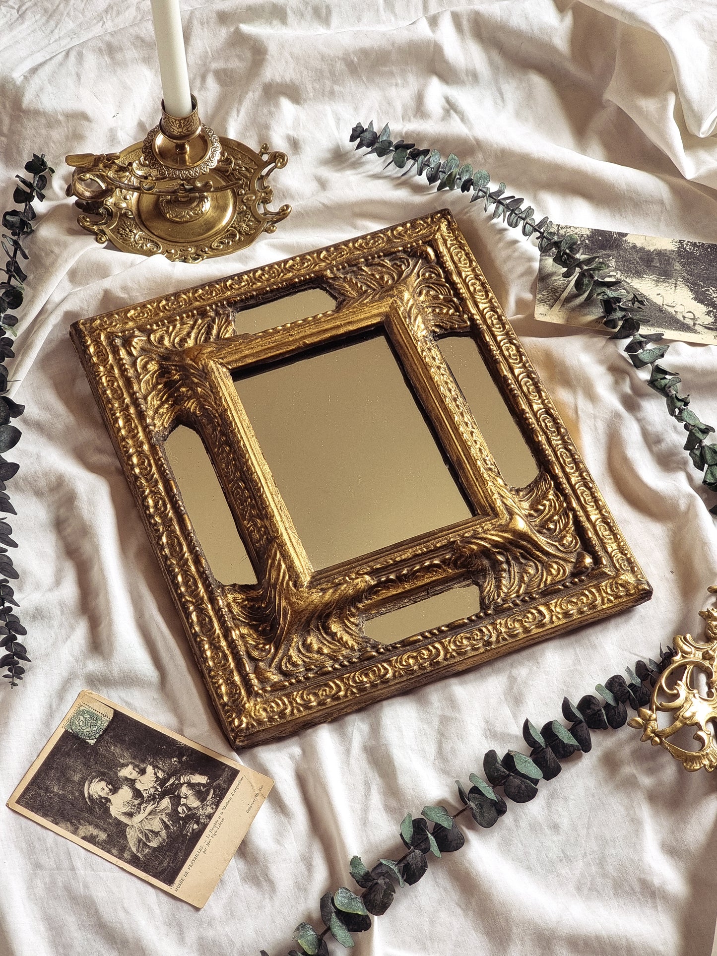 MIROIR À PARECLOSES