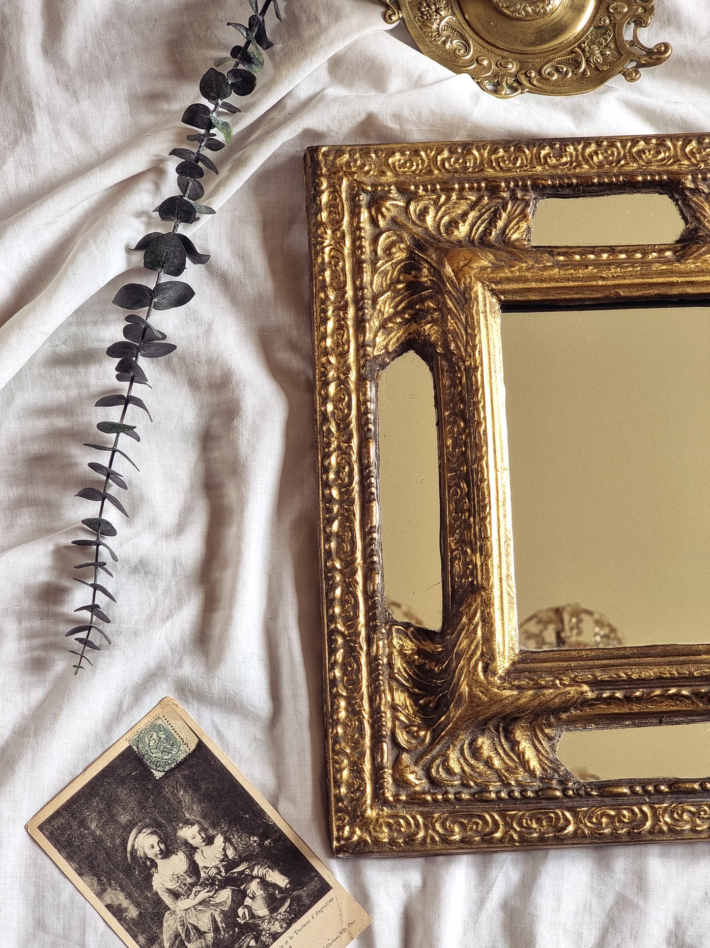 MIROIR À PARECLOSES