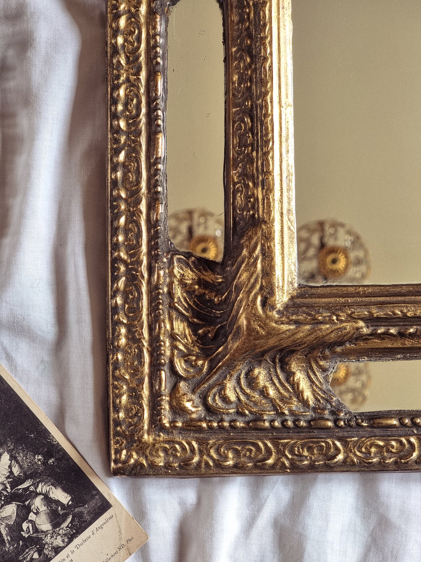 MIROIR À PARECLOSES