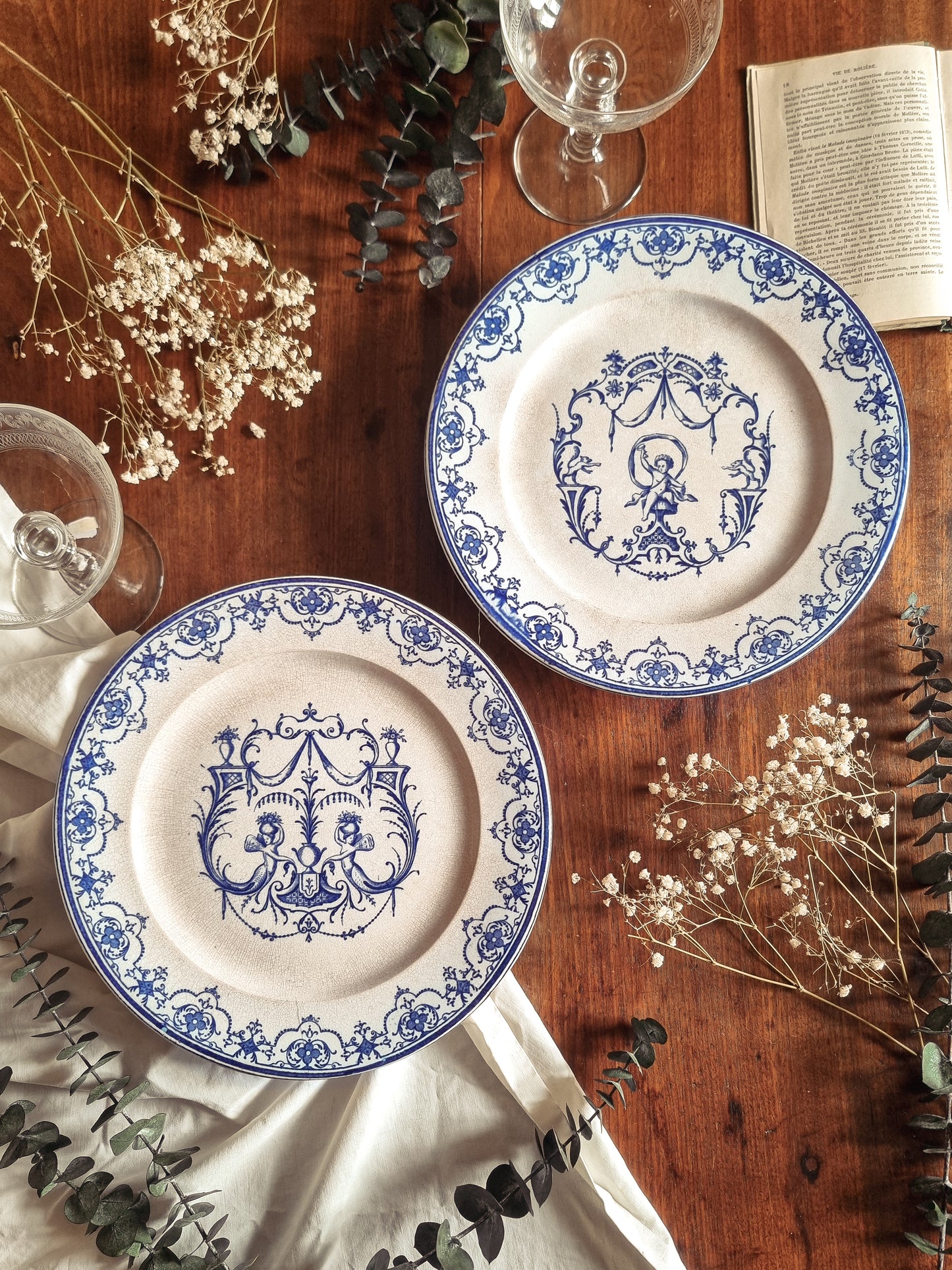 PLAT À GÂTEAU SURÉLEVÉ - JULES VIEILLARD