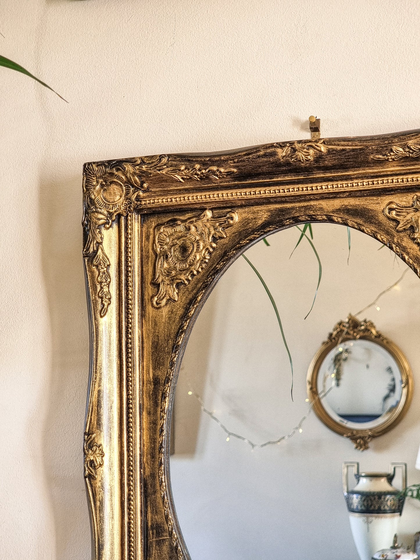 MIROIR NOIR ET DORÉ