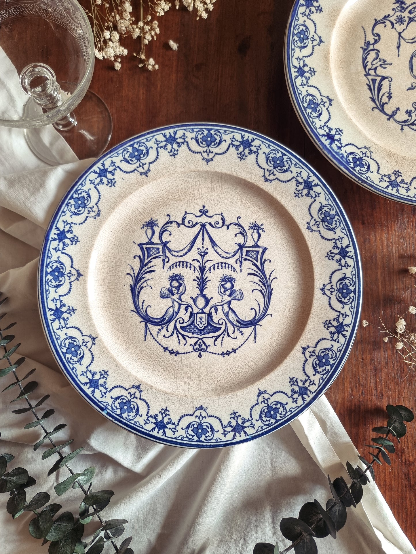 PLAT À GÂTEAU SURÉLEVÉ - JULES VIEILLARD