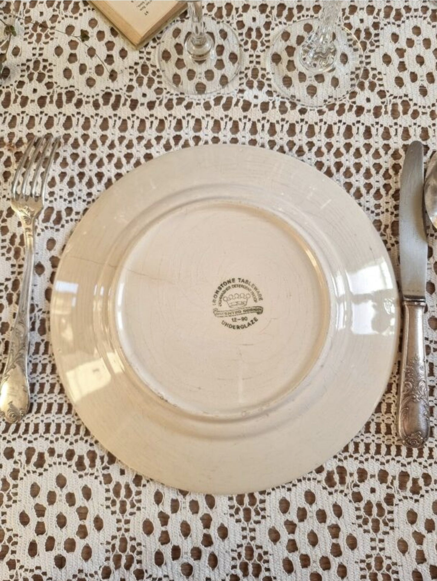 7 ASSIETTES PLATES
