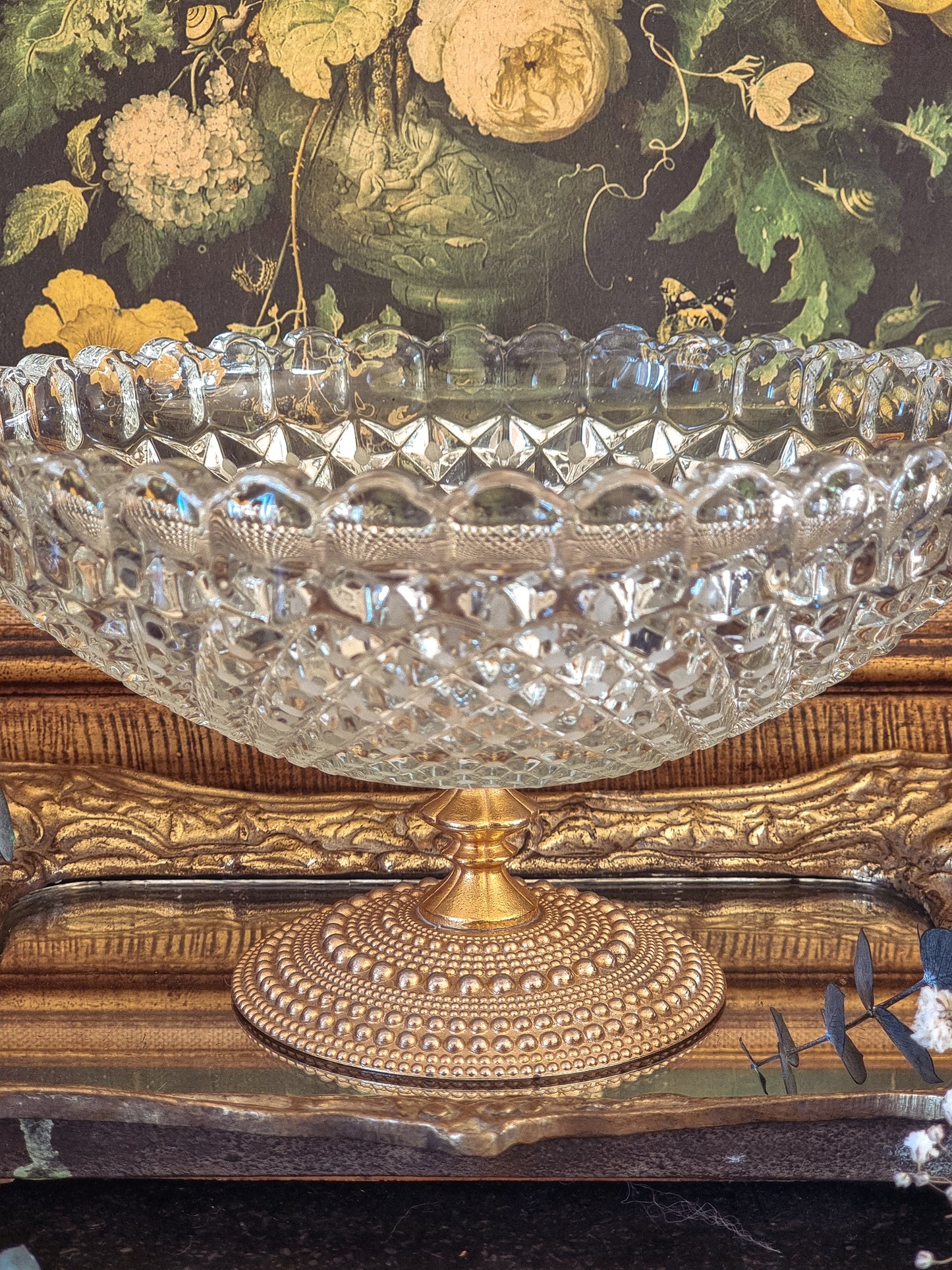 COUPE SUR PIED EN CRISTAL