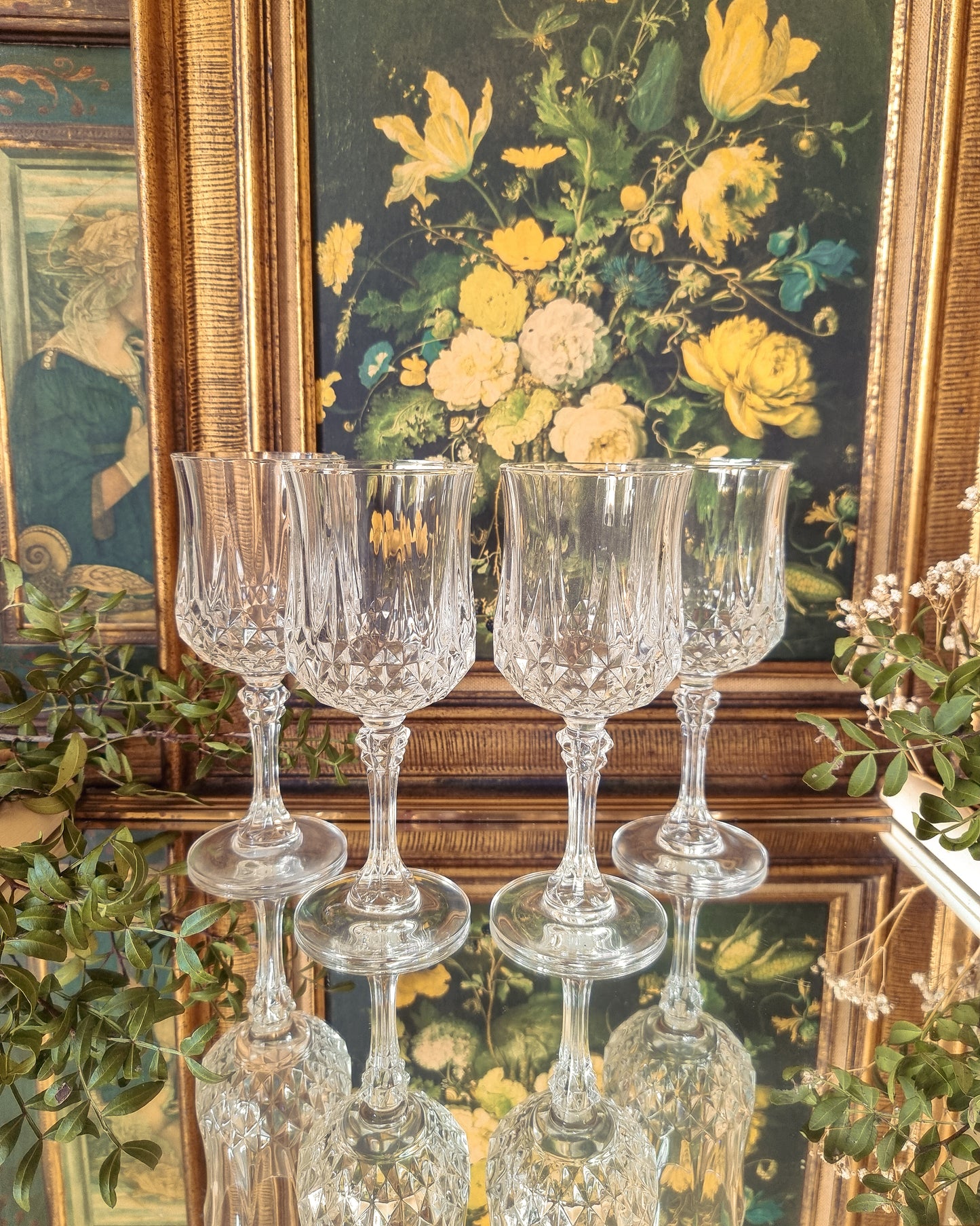 4 VERRES À PIED EN CRISTAL