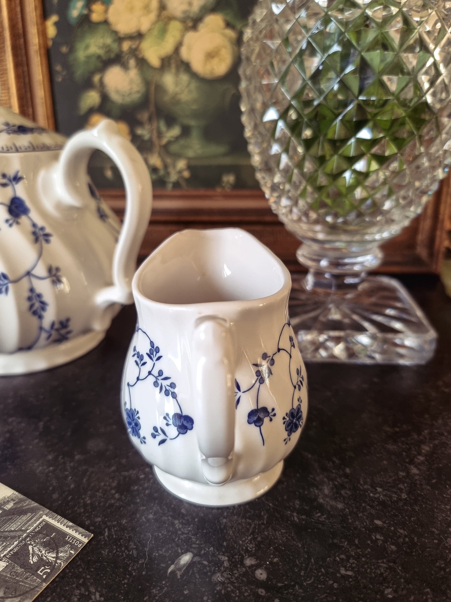 THÉIÈRE ET POT À LAIT, CHURCHILL