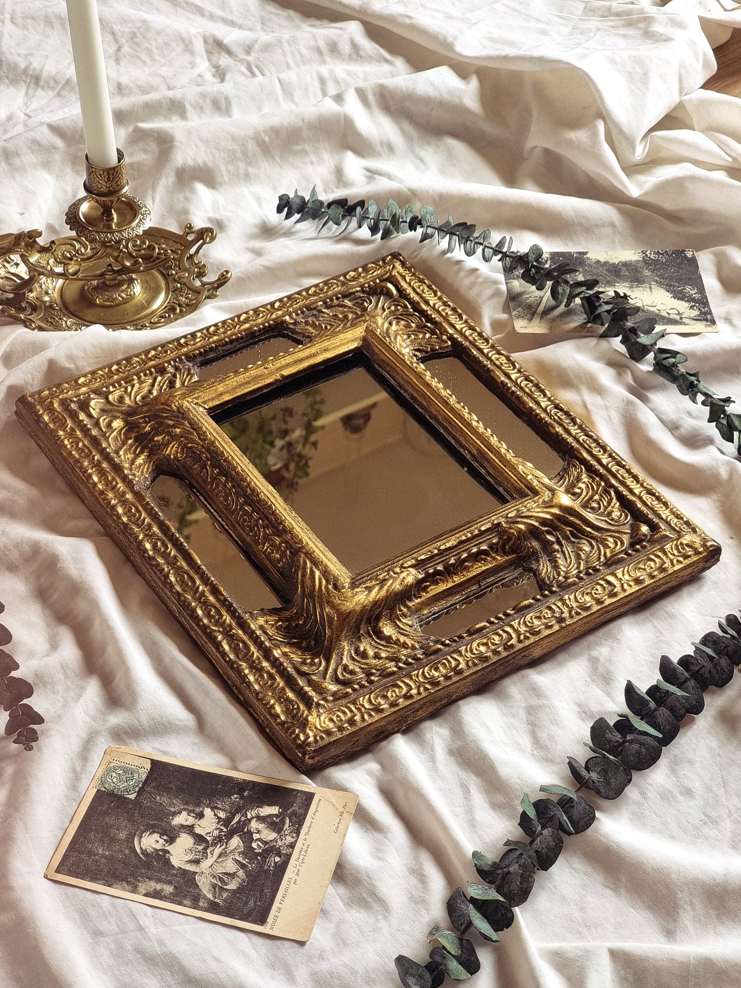 MIROIR À PARECLOSES