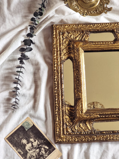 MIROIR À PARECLOSES