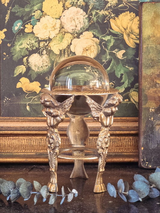 BOULE DE CRISTAL SUR SOCLE