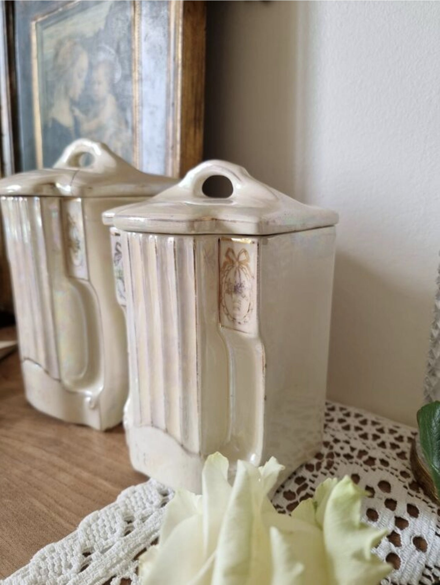 5 POTS À ÉPICES EN FAÏENCE IRISÉE