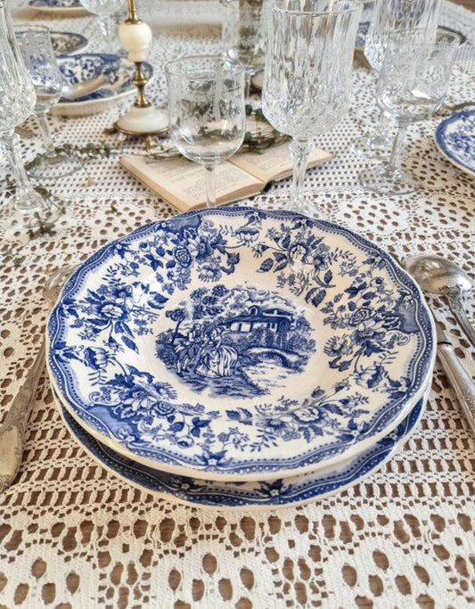5 ASSIETTES CREUSES