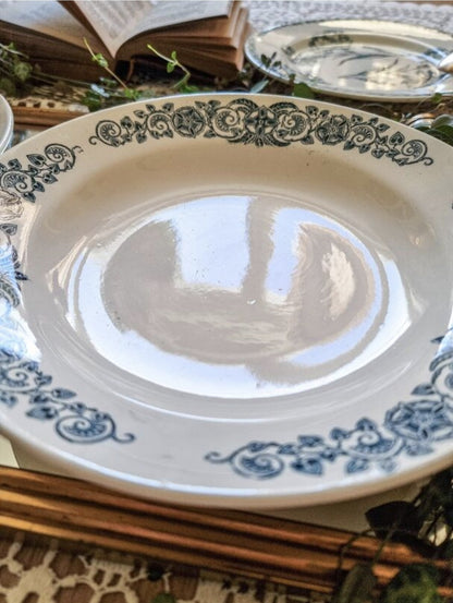 6 ASSIETTES CREUSES EN TERRE DE FER