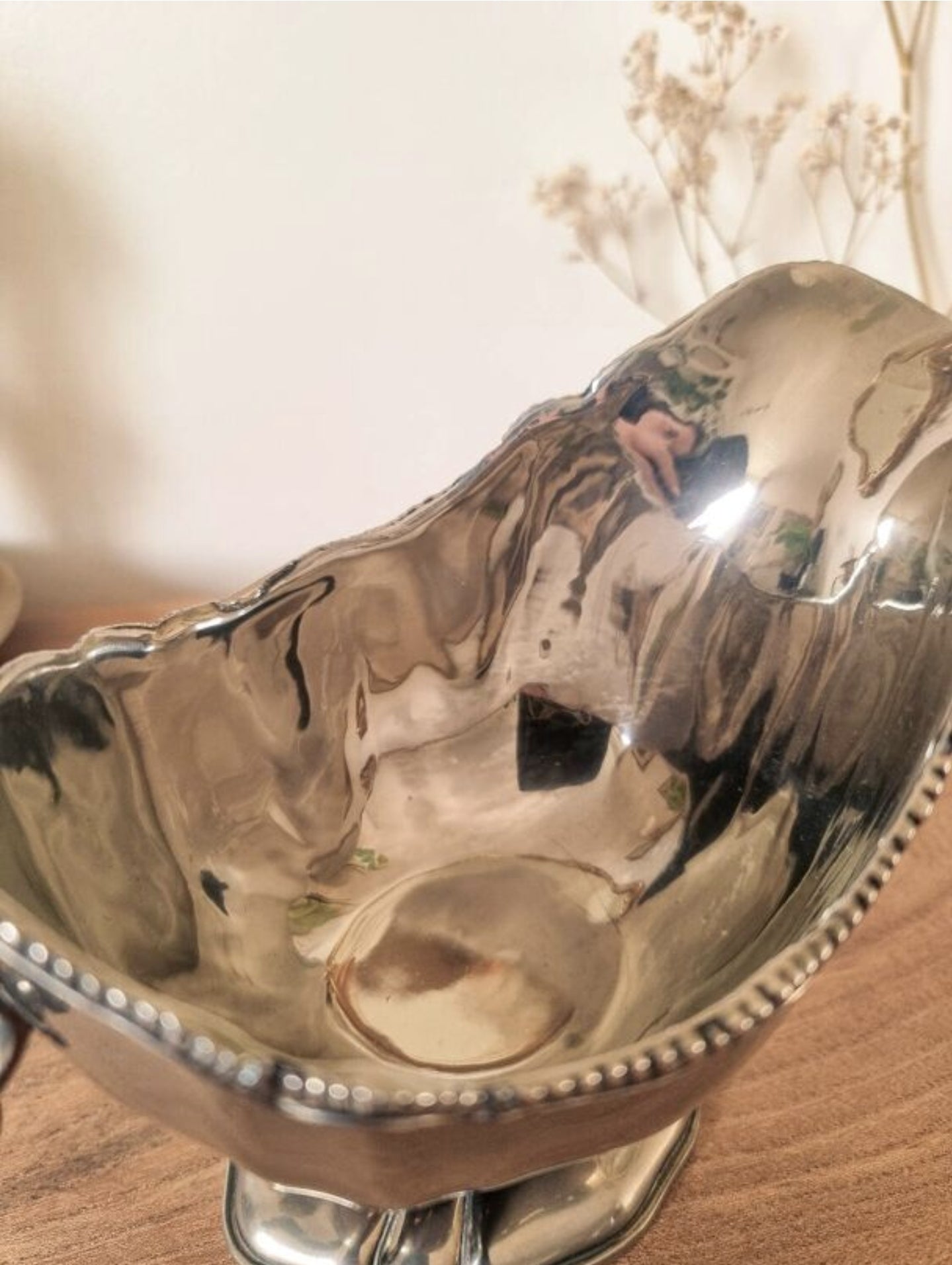 SAUCIÈRE EN MÉTAL ARGENTÉ