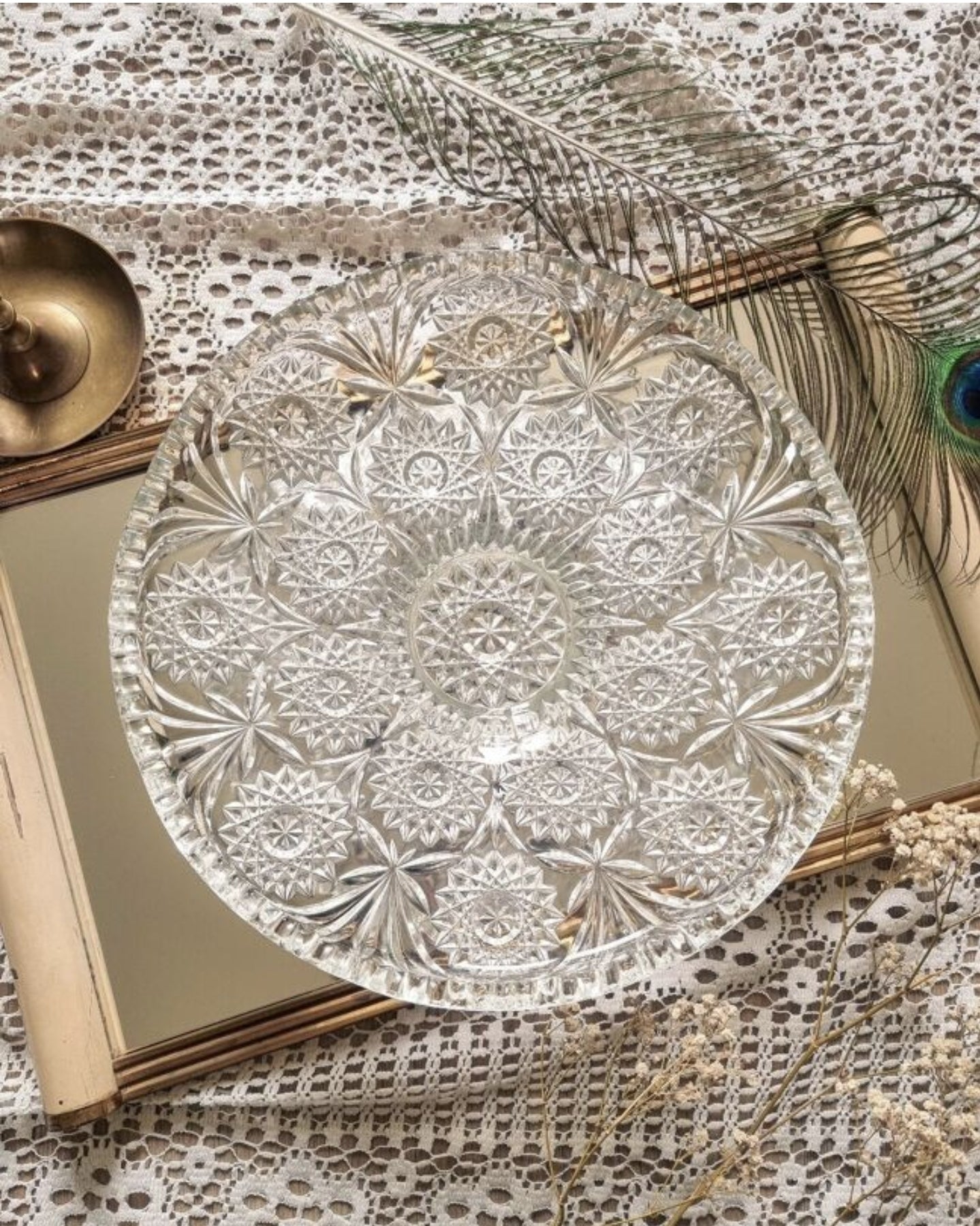 COUPE EN VERRE CISELÉ