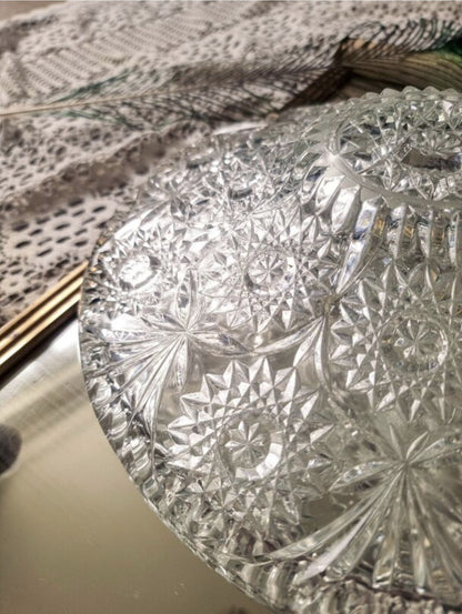 COUPE EN VERRE CISELÉ