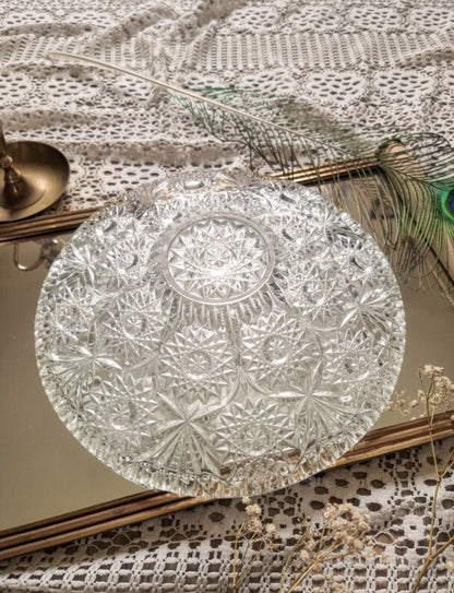 COUPE EN VERRE CISELÉ