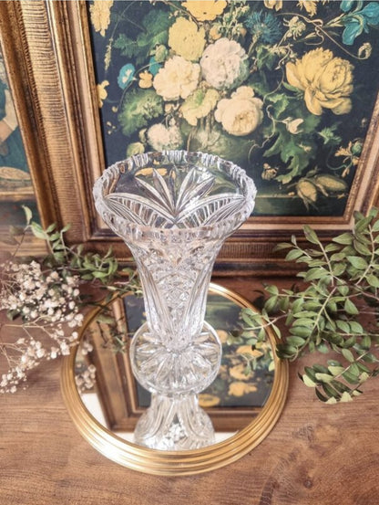 VASE EN CRISTAL TAILLÉ