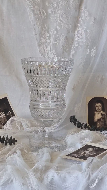 VASE EN CRISTAL