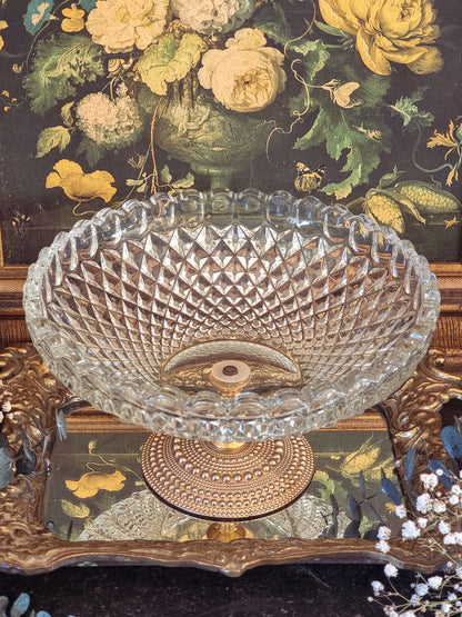 COUPE SUR PIED EN CRISTAL