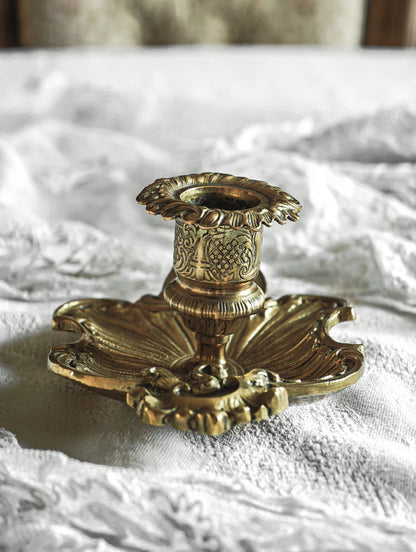 BOUGEOIR RAT DE CAVE EN BRONZE