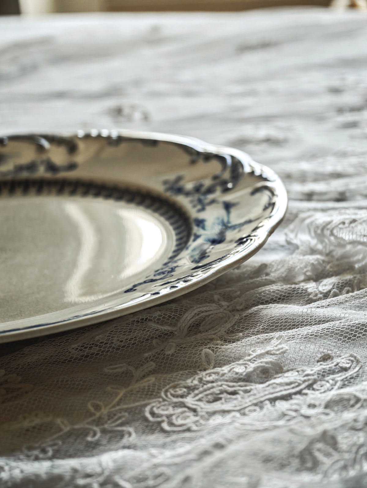 ASSIETTES EN TERRE DE FER