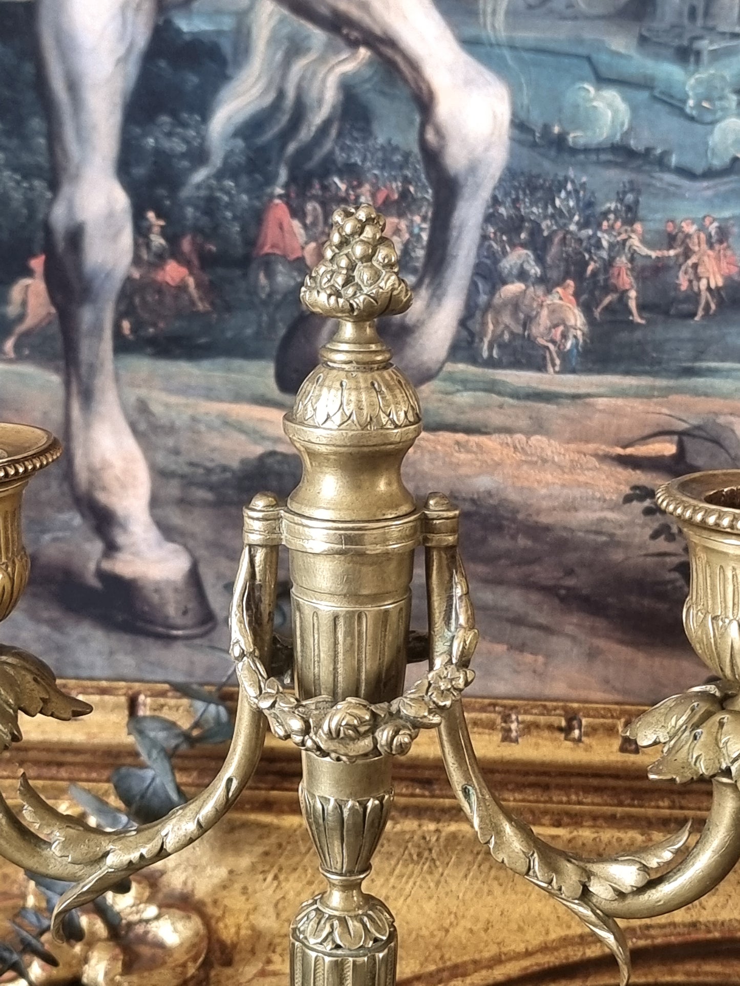 PAIRE DE BOUGEOIR EN BRONZE