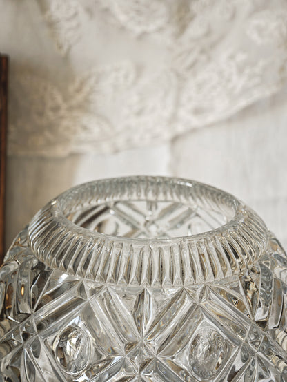 VASE "BOULE" EN CRISTAL