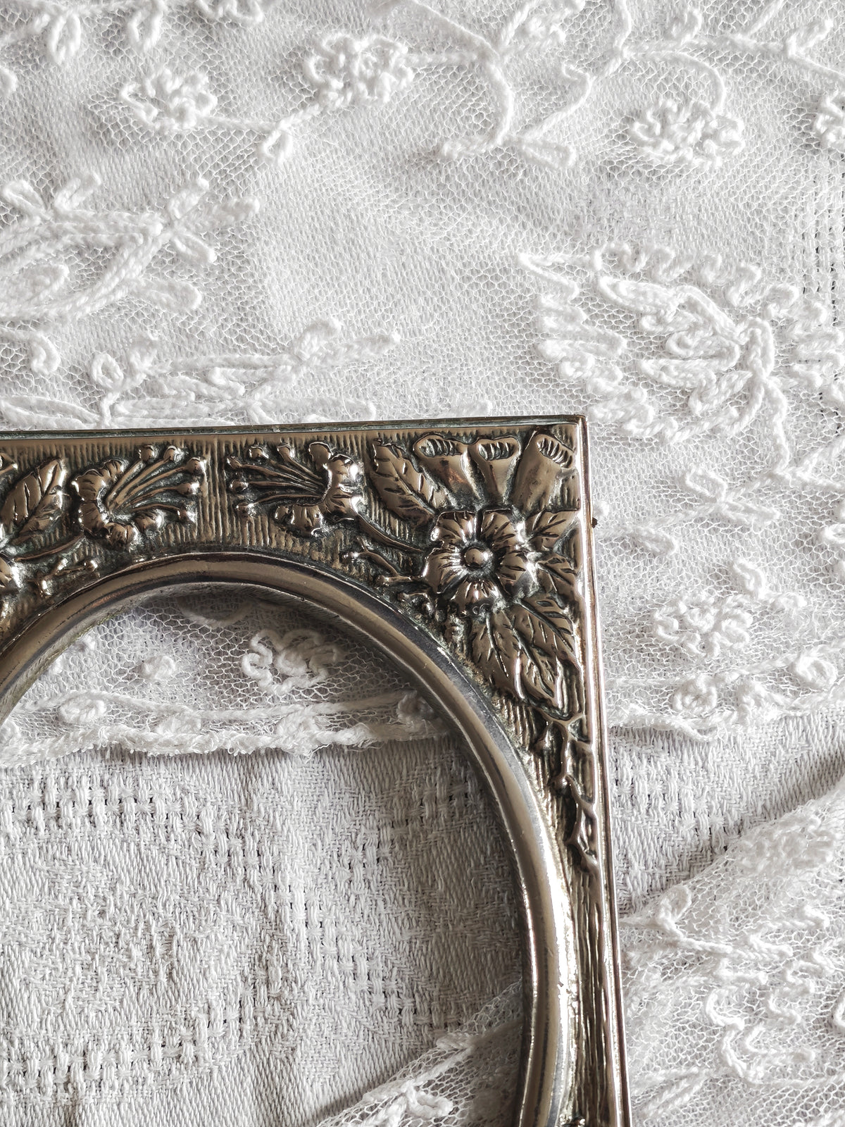 CADRE ART NOUVEAU ( Verre & fond inclus )