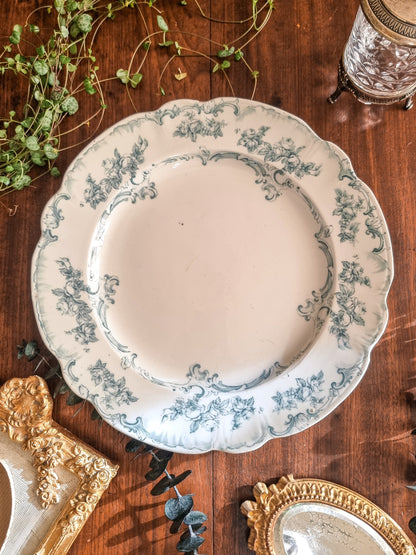 Plat rond en semi-porcelaine