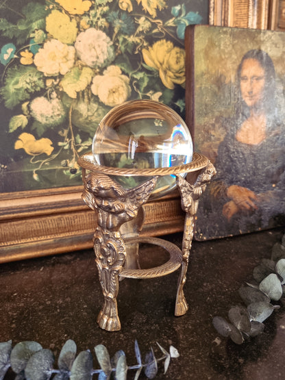 BOULE DE CRISTAL SUR SOCLE