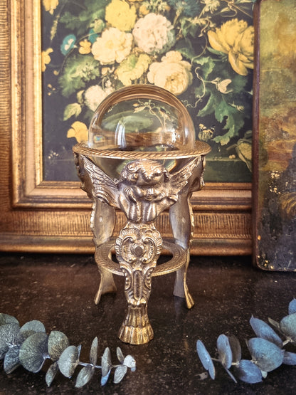 BOULE DE CRISTAL SUR SOCLE