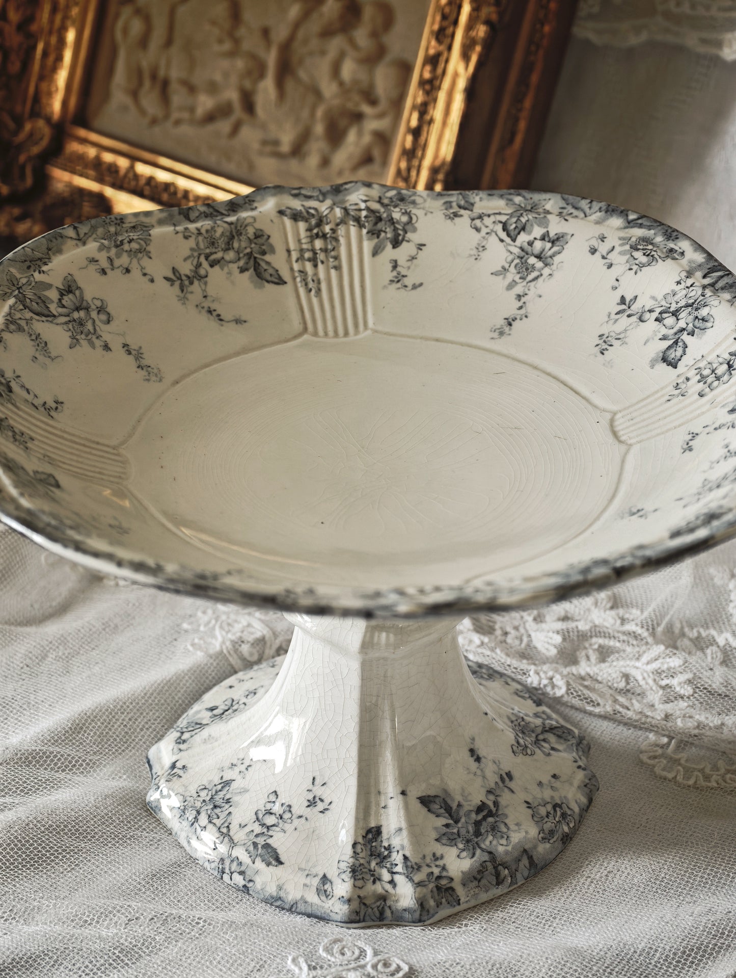 COMPOTIER EN SEMI-PORCELAINE