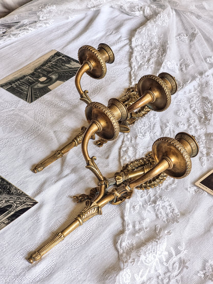 BOUGEOIRS MURAUX EMPIRE