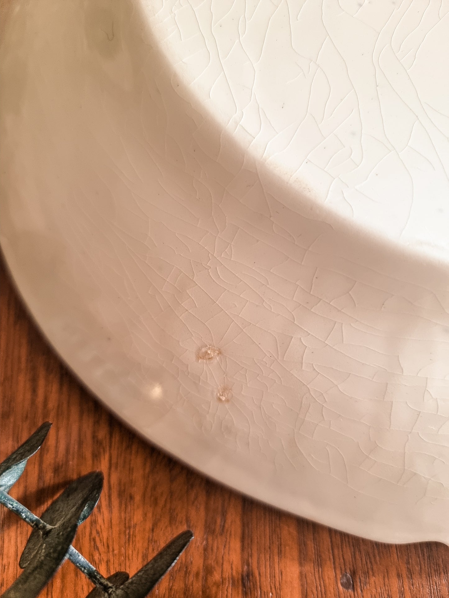 Plat rectangulaire en semi-porcelaine