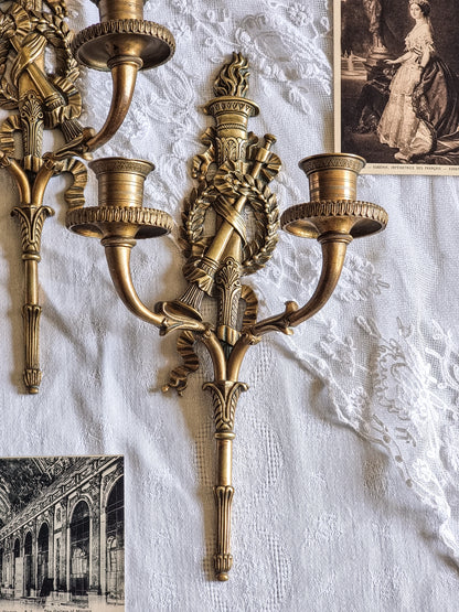 BOUGEOIRS MURAUX EMPIRE